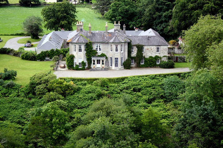Beaufort  House Kerry, luxury exclusive rental; 